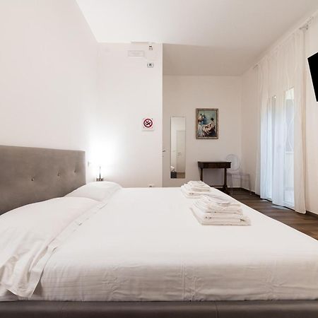New - Venturini Suites In Bologna Centre Exterior photo